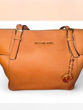 Authentic Michael Kors Amber Saffiano Leather Tote